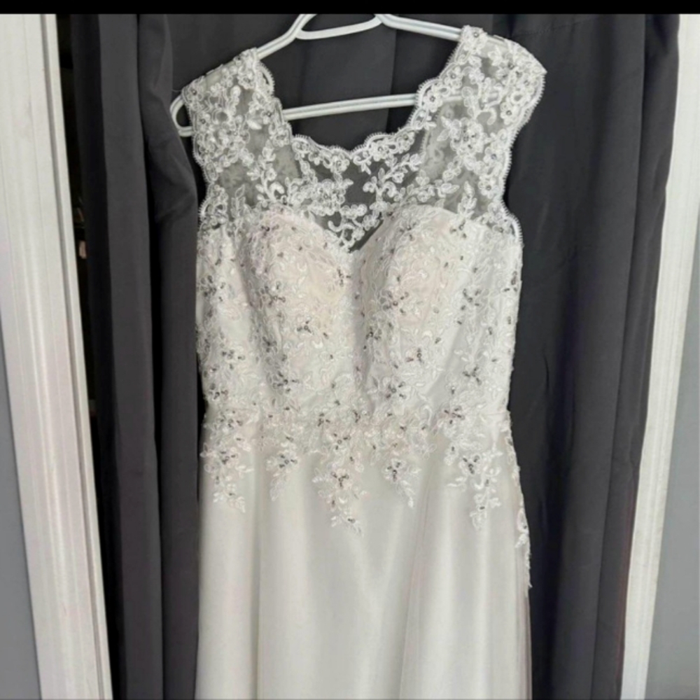 JJs House Ivory Dress